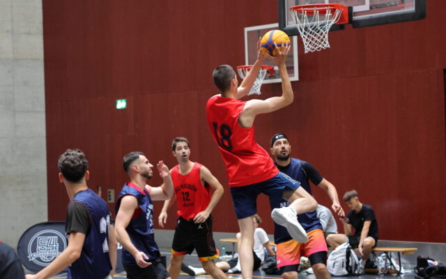 25 Madness Baden Page66
