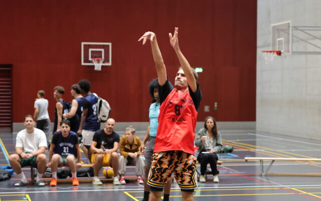 25 Madness Baden Page72