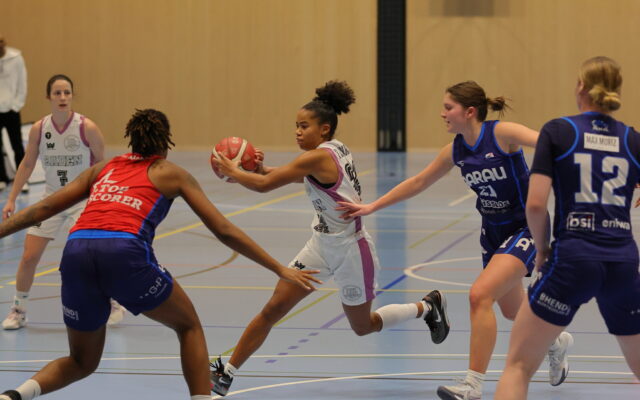 D1 vs Aarau 11