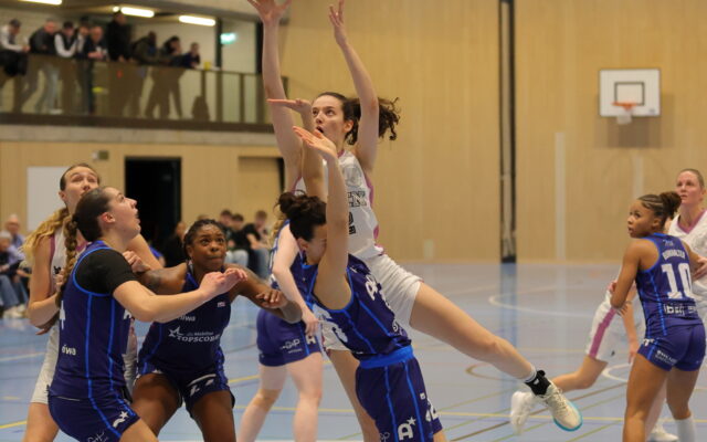 D1 vs Aarau Playoffs4