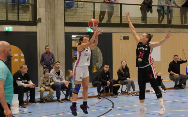 D1 vs Geneve 25