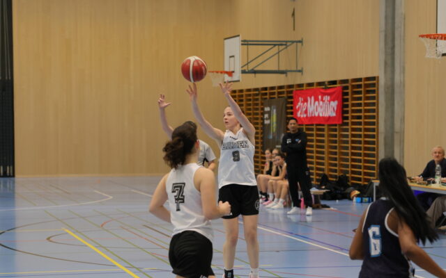DU23 vs Fribourg 7