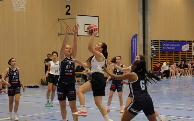 DU23 vs Fribourg 33