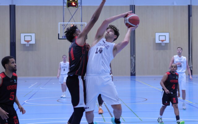 H1 vs Biel 22