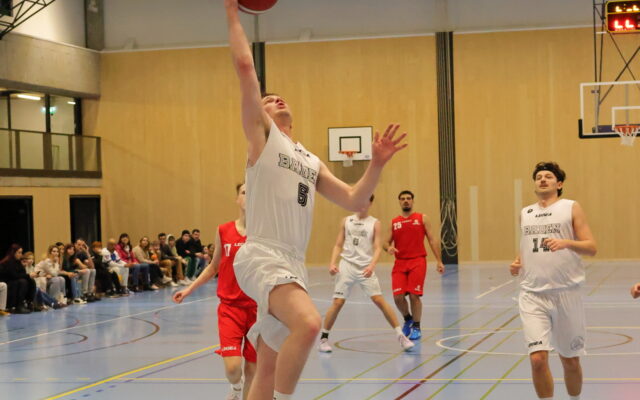 H1 vs GC 4