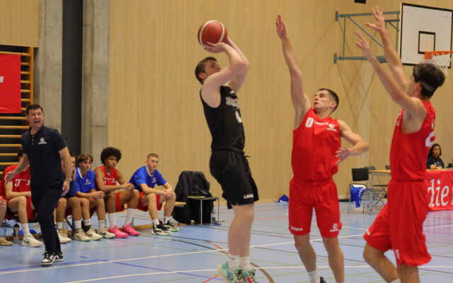 25 H1 vs GC 12