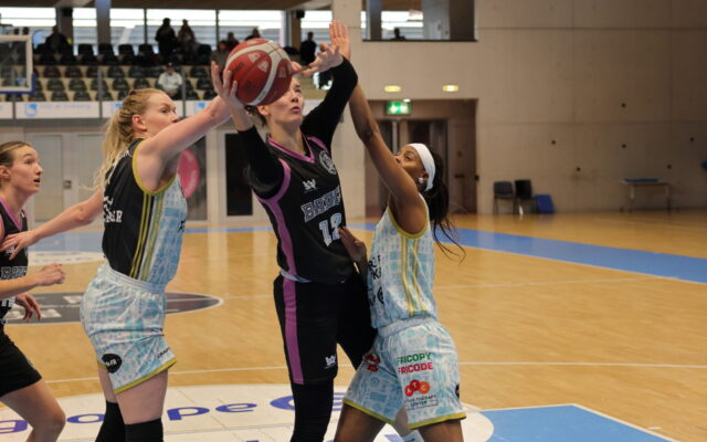 Fribourg vs D1 5