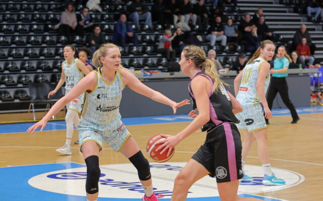 Fribourg vs D1 13