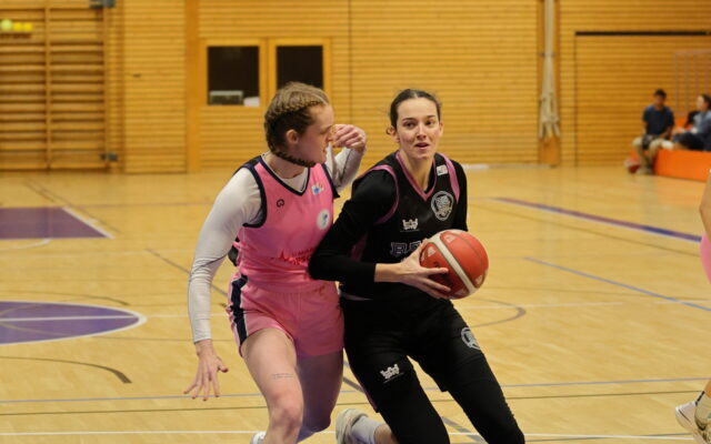 Nyon vs D1 4