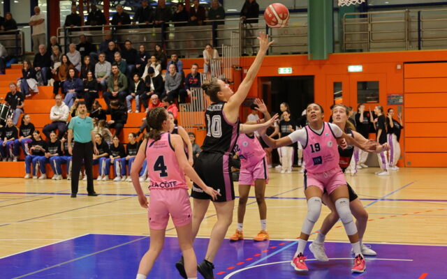 Nyon vs D1 26