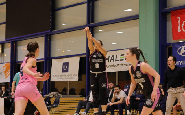 Nyon vs D1 33