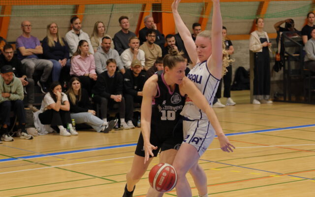 Aarau vs D1 Playoffs16